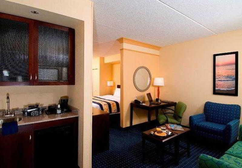 Springhill Suites Norfolk Old Dominion University Eksteriør billede